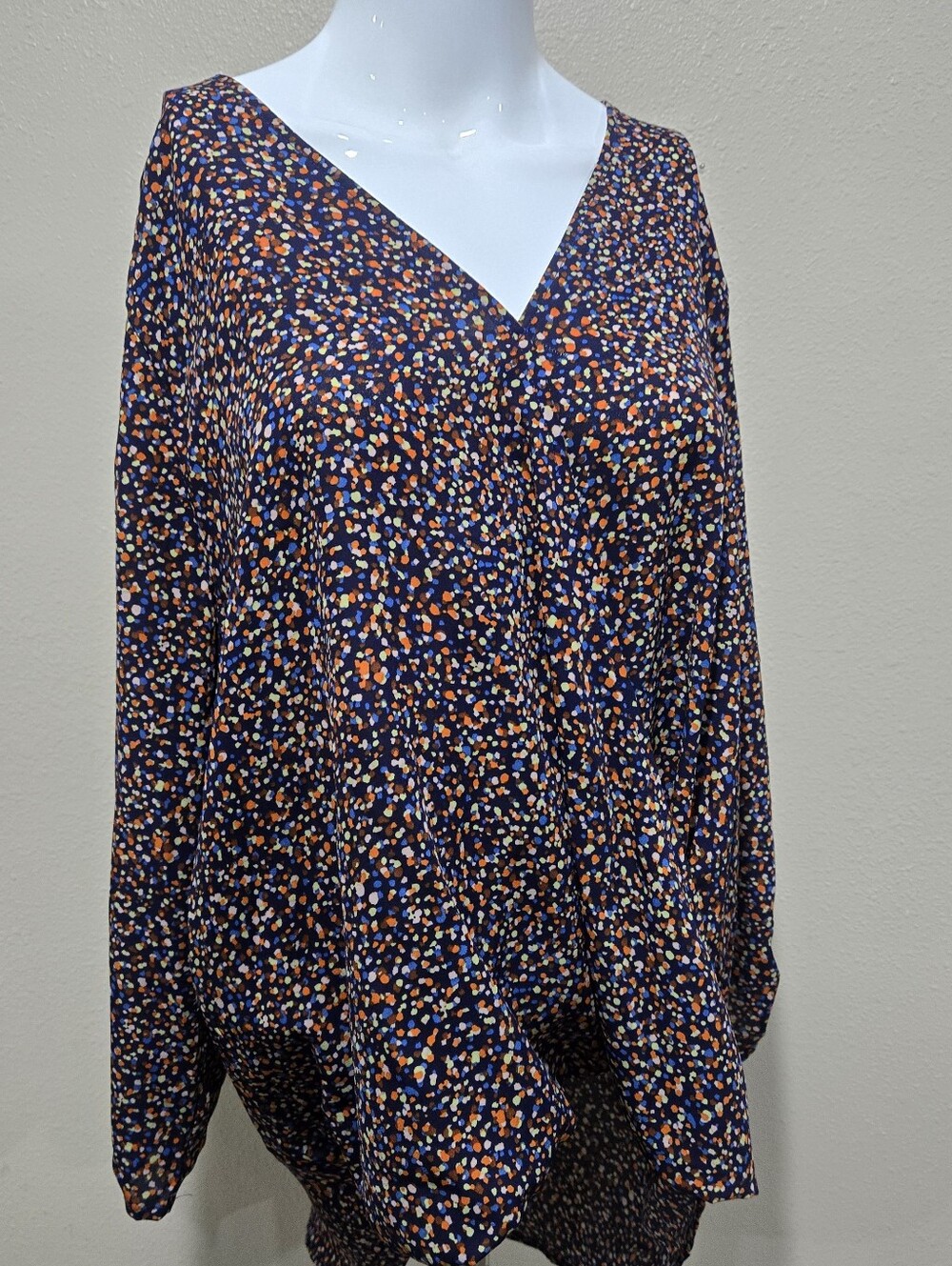 Navy V-Neck Long Sleeve Floral Dot Top